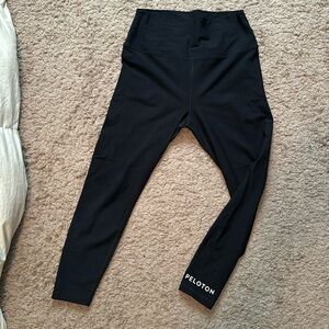 Peloton laser dot leggings